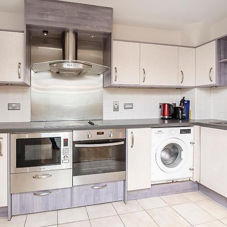 Amazing Thames View Apartment Лондон Екстер'єр фото