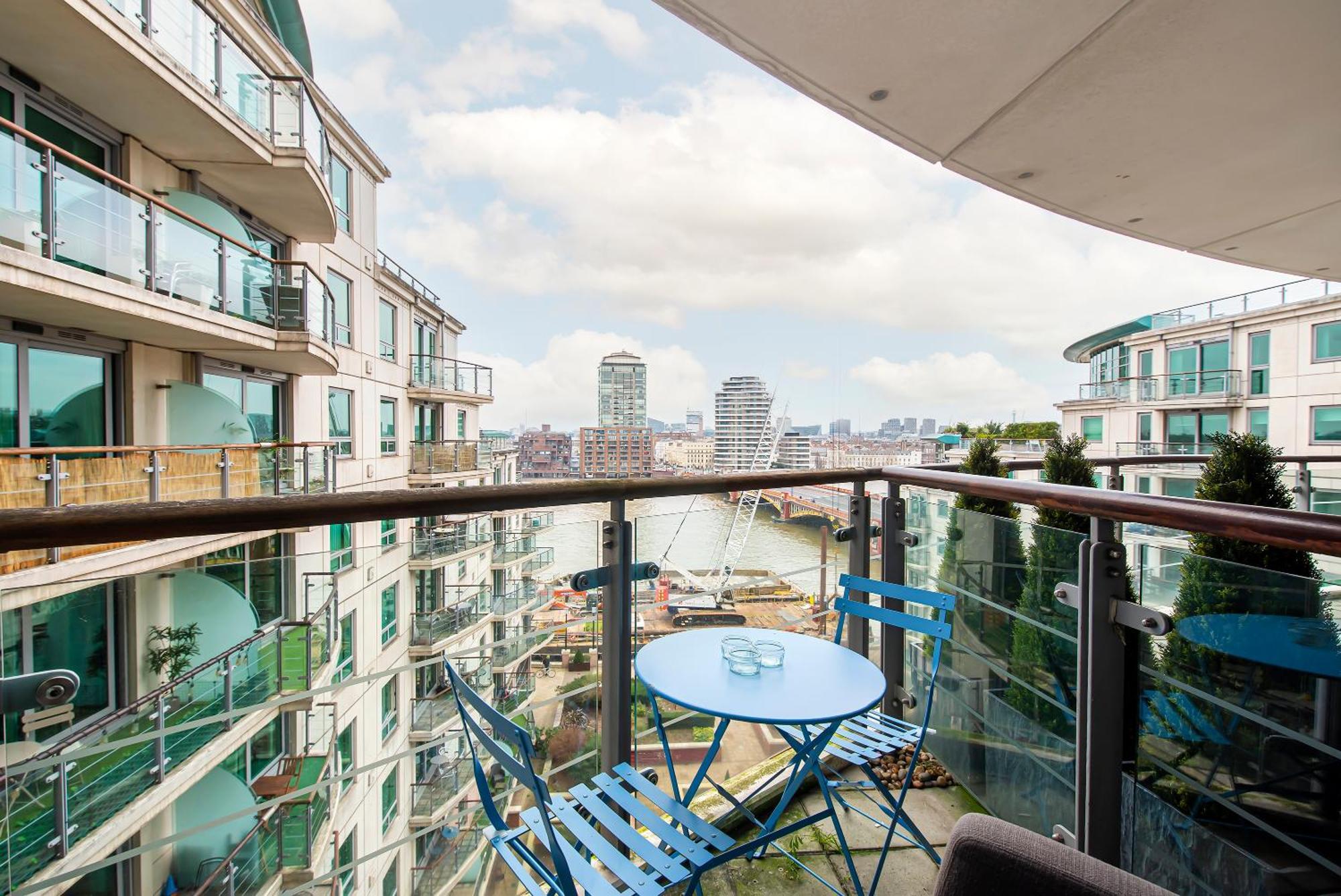 Amazing Thames View Apartment Лондон Екстер'єр фото