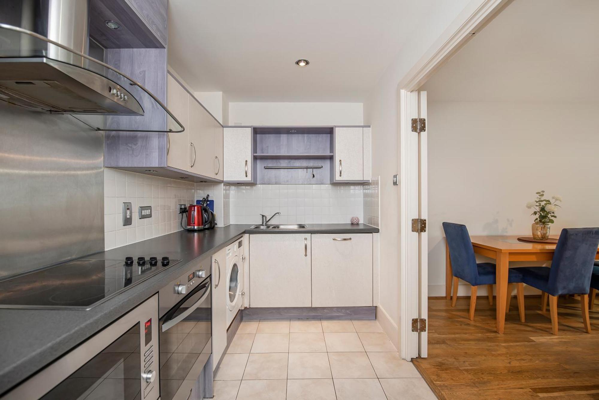 Amazing Thames View Apartment Лондон Екстер'єр фото